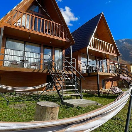 Twin Cottages Kazbegi Exterior foto